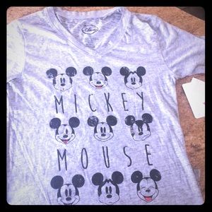 NWT Disney Vneck T-shirt